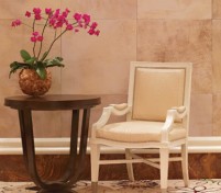 Roger Thomas Collection®™