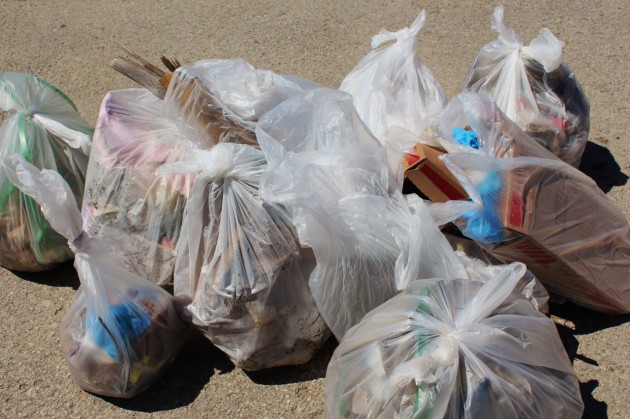 Townsend Leather EarthDay CleanUp 2014 (5)